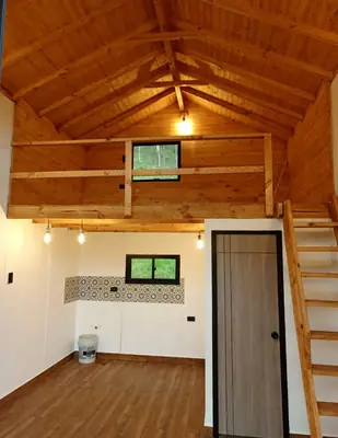 Cabaña prefabricada con altillo CONCASAYA
